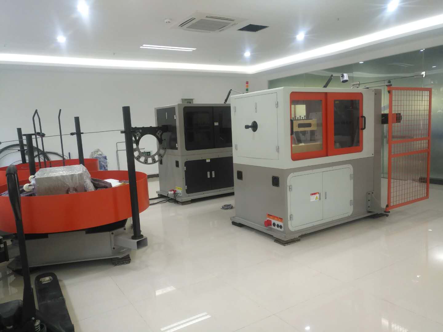贝朗自动化金属线材折弯机设备新增到东莞公司总部